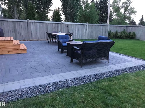 24 Pipestone Drive, Devon, AB - Outdoor With Deck Patio Veranda With Backyard