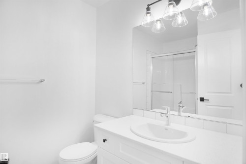 5158 River'S Edge Way, Edmonton, AB - Indoor Photo Showing Bathroom