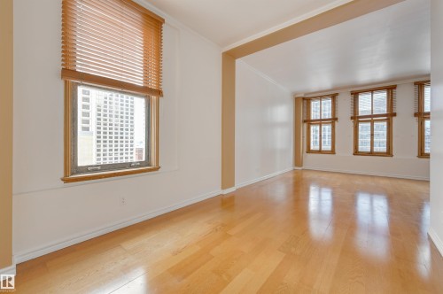 902 10134 100 Street, Edmonton, AB - Indoor Photo Showing Other Room