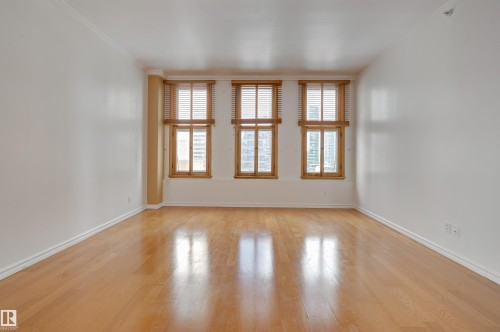 902 10134 100 Street, Edmonton, AB - Indoor Photo Showing Other Room