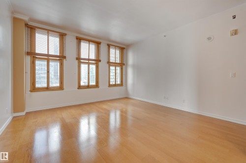 902 10134 100 Street, Edmonton, AB - Indoor Photo Showing Other Room