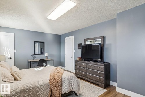 3021 105A Street, Edmonton, AB - Indoor Photo Showing Bedroom