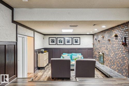 3021 105A Street, Edmonton, AB - Indoor Photo Showing Dining Room