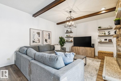 3021 105A Street, Edmonton, AB - Indoor Photo Showing Living Room