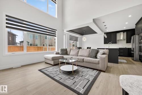 4413 39 Street, Beaumont, AB - Indoor Photo Showing Living Room