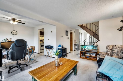 3314 130A Avenue, Edmonton, AB - Indoor