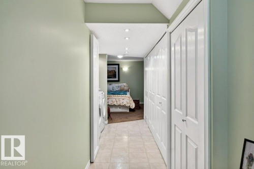 3457 11 Street, Edmonton, AB - Indoor Photo Showing Other Room