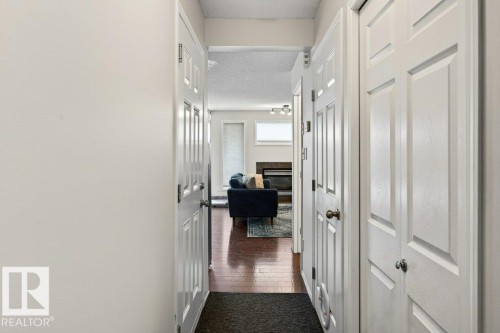 3457 11 Street, Edmonton, AB - Indoor Photo Showing Other Room