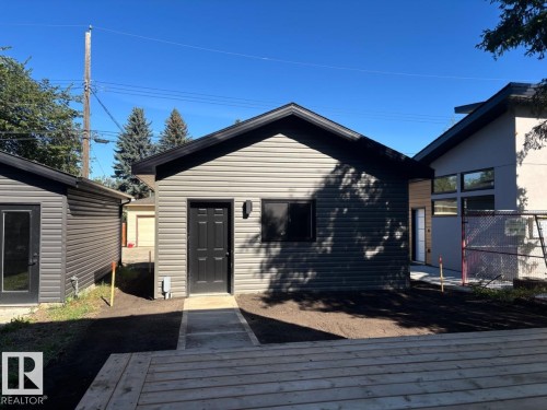 7928 97 Avenue Nw, Edmonton, AB 