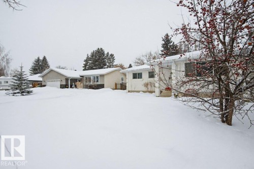 41 Alpine Boulevard, St. Albert, AB - Outdoor