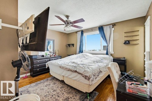 41 Alpine Boulevard, St. Albert, AB - Indoor Photo Showing Bedroom
