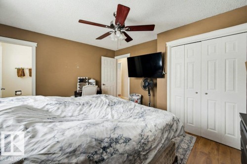 41 Alpine Boulevard, St. Albert, AB - Indoor Photo Showing Bedroom