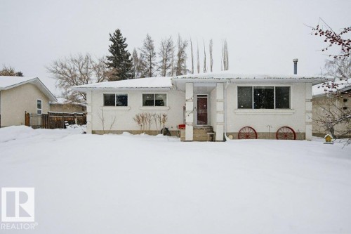 41 Alpine Boulevard, St. Albert, AB - Outdoor With Facade