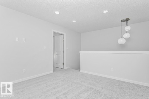 4291 Kinglet Drive, Edmonton, AB - Indoor Photo Showing Other Room