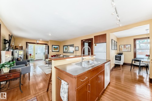 14536 103 Avenue, Edmonton, AB - Indoor Photo Showing Kitchen With Double Sink