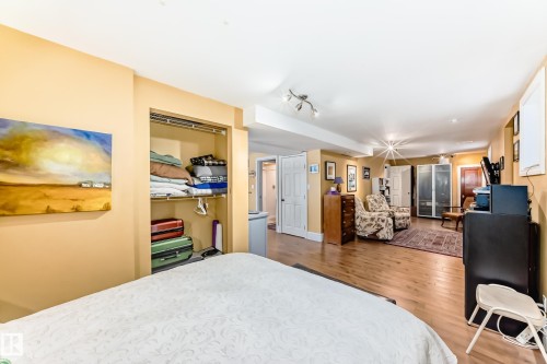 14536 103 Avenue, Edmonton, AB - Indoor Photo Showing Bedroom