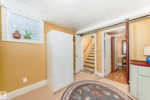 14536 103 Avenue, Edmonton, AB - Indoor Photo Showing Other Room