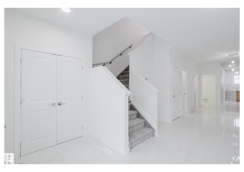 View of stairs - 231 25 Street Sw, Edmonton, AB - Indoor Photo Showing Other Room
