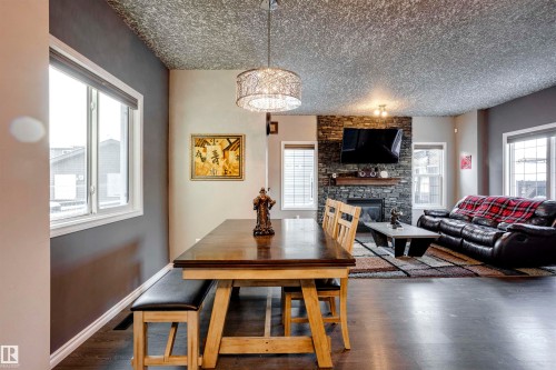 3351 Weidle Way, Edmonton, AB - Indoor With Fireplace