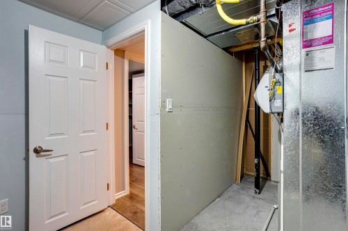 3351 Weidle Way, Edmonton, AB - Indoor Photo Showing Other Room