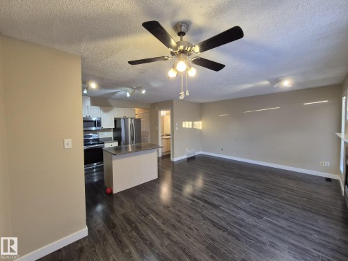 2965 23 Street, Edmonton, AB - Indoor Photo Showing Other Room