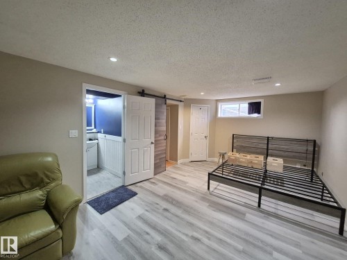 2965 23 Street, Edmonton, AB - Indoor