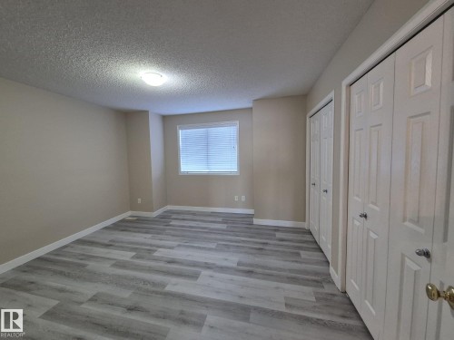 Edmonton, AB - Indoor Photo Showing Other Room