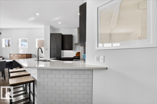 21937 94A Avenue, Edmonton, AB - Indoor Photo Showing Other Room