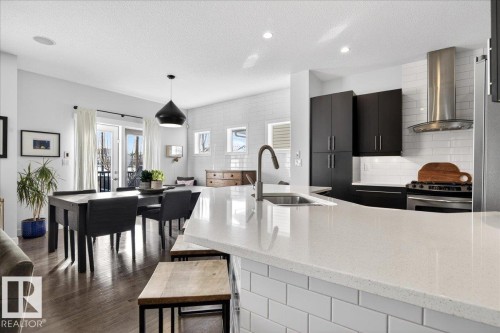 21937 94A Avenue, Edmonton, AB - Indoor