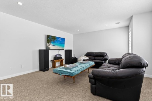 21937 94A Avenue, Edmonton, AB - Indoor Photo Showing Other Room