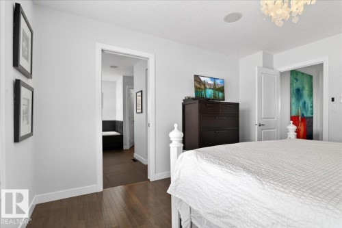 21937 94A Avenue, Edmonton, AB - Indoor Photo Showing Bedroom
