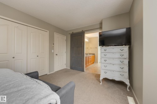 5 Greenbriar Place, Stony Plain, AB - Indoor Photo Showing Bedroom