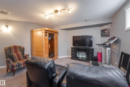 5 Greenbriar Place, Stony Plain, AB - Indoor
