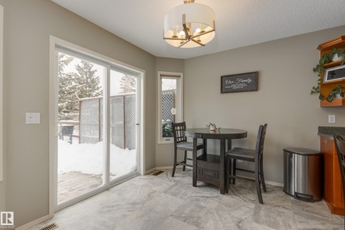 5 Greenbriar Place, Stony Plain, AB - Indoor Photo Showing Dining Room