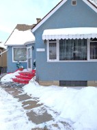 11321 101 Street  Edmonton, AB T5G 2A6