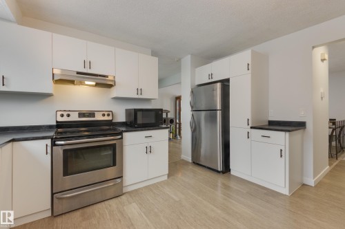 8 Harrison Drive, Edmonton, AB - Indoor Photo Showing Kitchen With Stainless Steel Kitchen