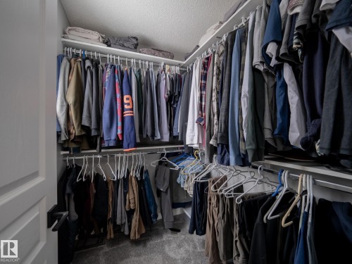 289 Hawks Ridge Boulevard, Edmonton, AB - Indoor With Storage