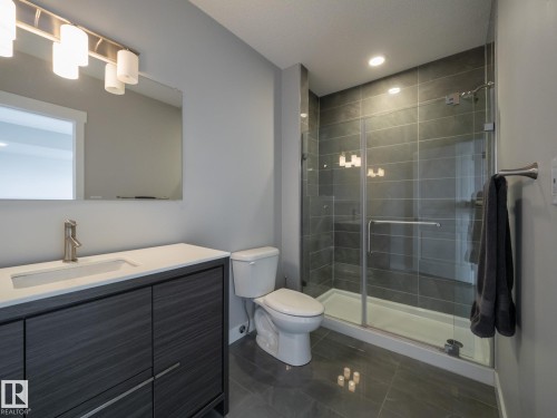 289 Hawks Ridge Boulevard, Edmonton, AB - Indoor Photo Showing Bathroom