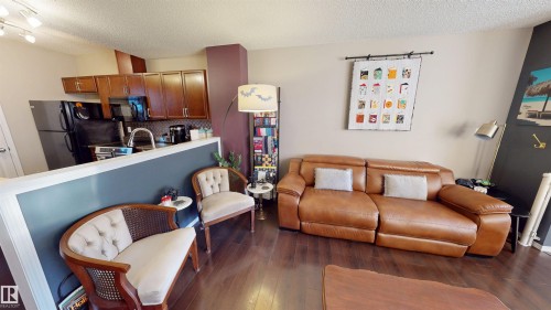 43 5604 199 Street, Edmonton, AB - Indoor Photo Showing Other Room