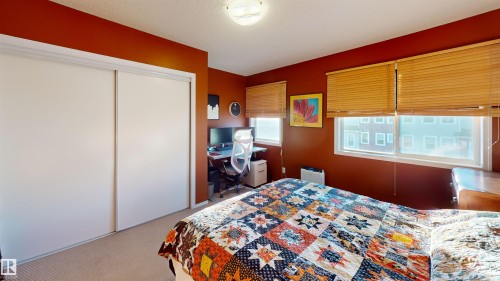 43 5604 199 Street, Edmonton, AB - Indoor Photo Showing Bedroom