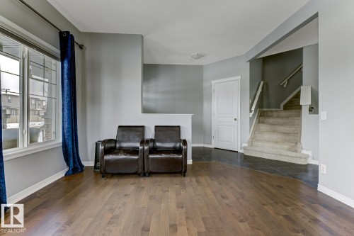 937 Crystallina Nera Way, Edmonton, AB - Indoor Photo Showing Other Room