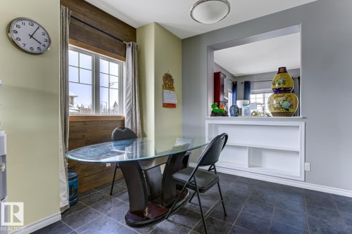 937 Crystallina Nera Way, Edmonton, AB - Indoor Photo Showing Dining Room