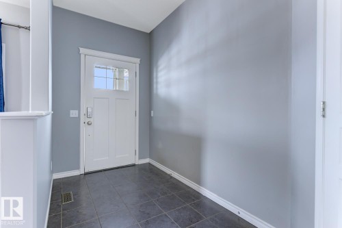 937 Crystallina Nera Way, Edmonton, AB - Indoor Photo Showing Other Room