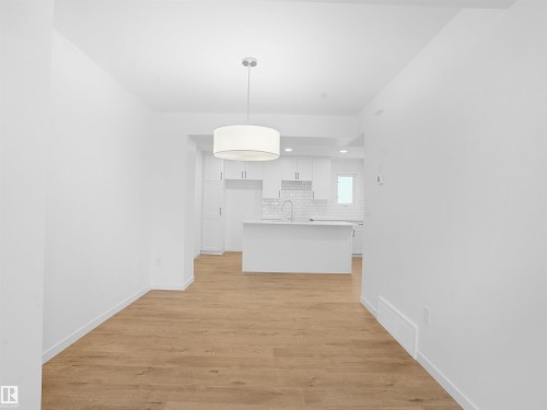 2 1209 Keswick Drive, Edmonton, AB - Indoor