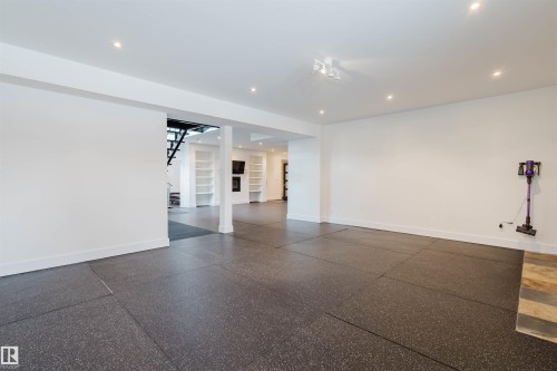 Unfurnished room with recessed lighting and built in shelves - 6307 125 Street, Edmonton, AB - Indoor Photo Showing Other Room