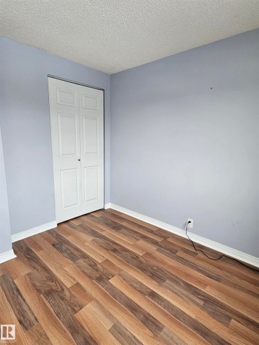4 18010 98 Avenue, Edmonton, AB - Indoor Photo Showing Other Room