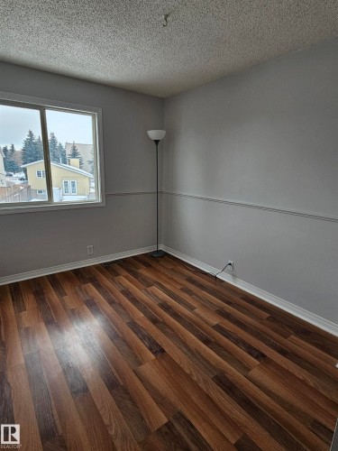 4 18010 98 Avenue, Edmonton, AB - Indoor Photo Showing Other Room