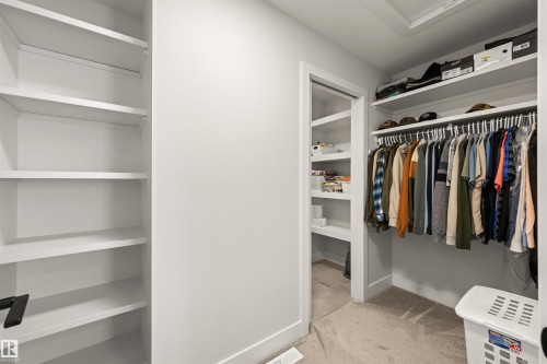 63 Willow Link, Fort Saskatchewan, AB - Indoor With Storage