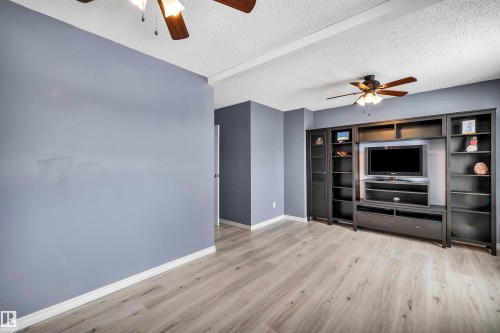 14204 31 Street, Edmonton, AB - Indoor Photo Showing Other Room