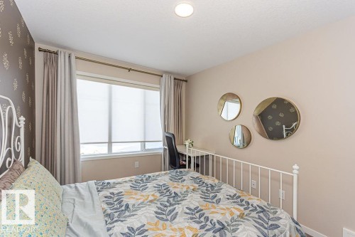 View of bedroom - 3128 13 Avenue, Edmonton, AB - Indoor Photo Showing Bedroom